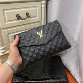 Picture of LV Wallets _SKUfw125702884fw